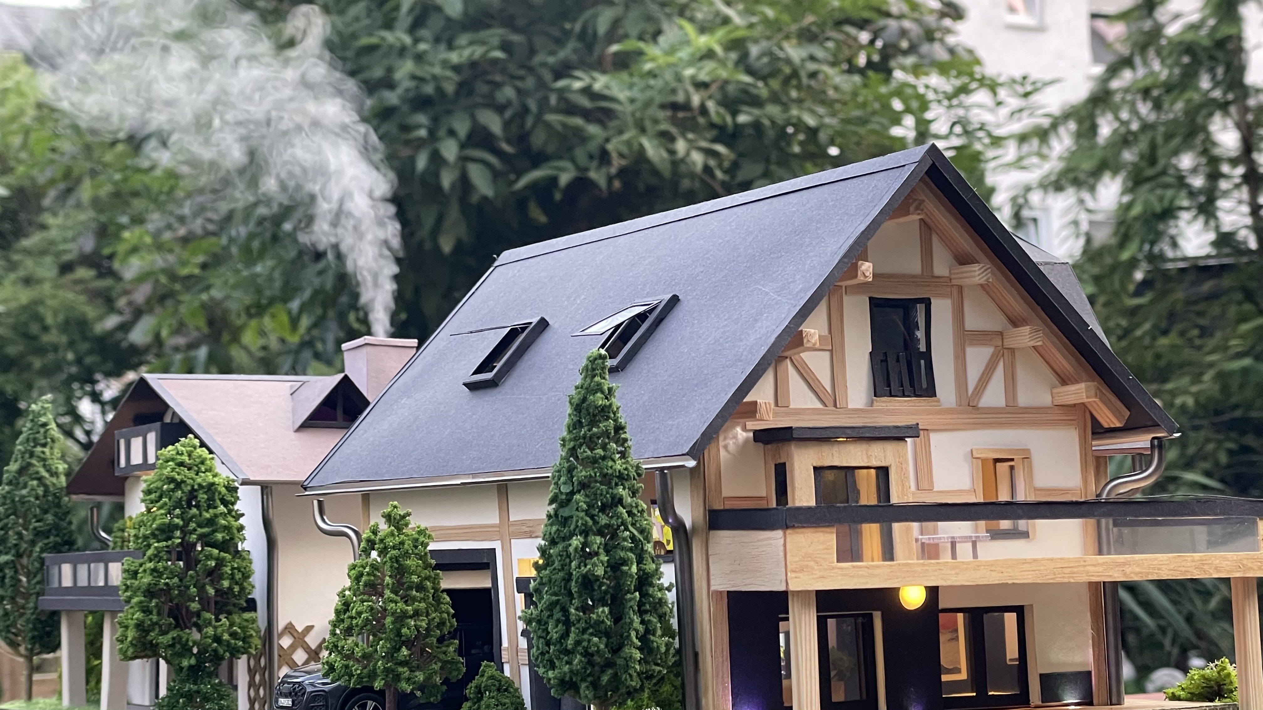 Modellhaus mit Technik